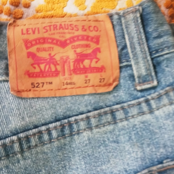 Levi's: Bootcut 527 jeans size 14 - Picture 2 of 3